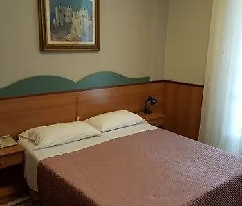 Hotel Gran Sasso Милан